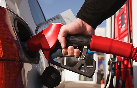 Anlagemarkt Tankstelle Zapfhahn